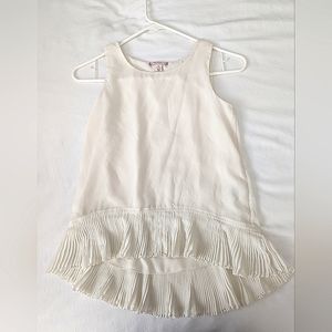 White ruffled pleated sleeveless blouse Size:M Juniors